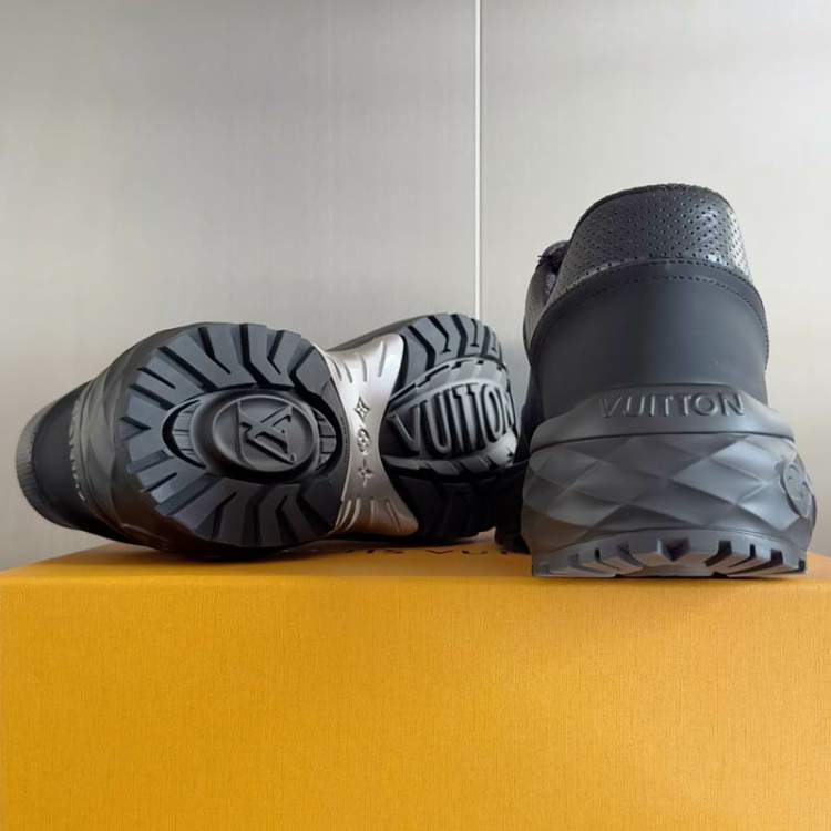 Picture of Louis Vuitton Shoes _SKULVsz39-456cmmnf104217306
